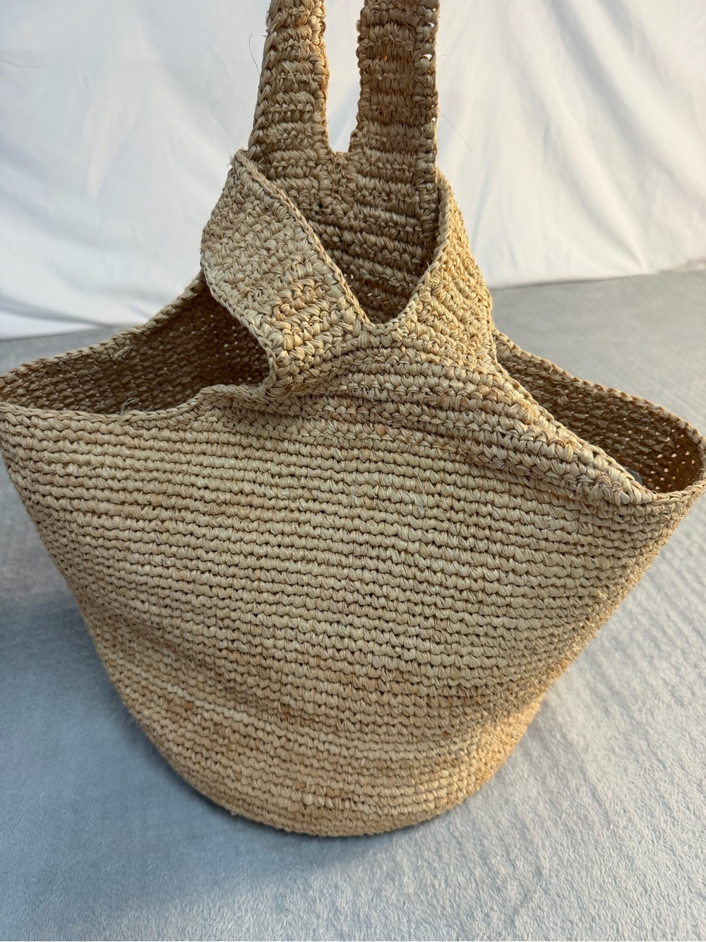 Aerie Raffia Woven Beach Tote | Boho Coastal Summer Straw Bag - Picture 2 of 12